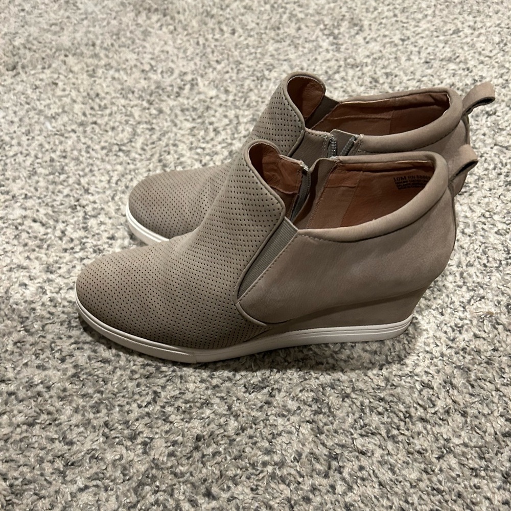 Tan Suede Wedge Ankle Boots with V-Opening